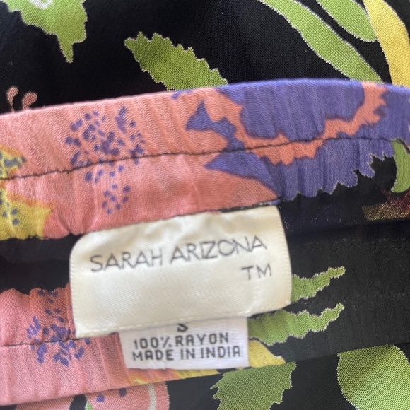 Sarah Arizona Floral Print Skirt - Picture 1 of 2